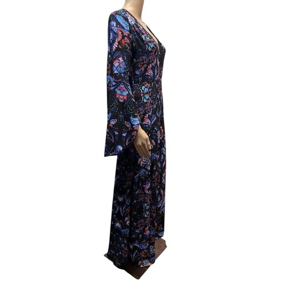 Express Women Blue Paisley Bell Sleeve Fit And Flare Maxi Dress Size 6 - Picture 4 of 12